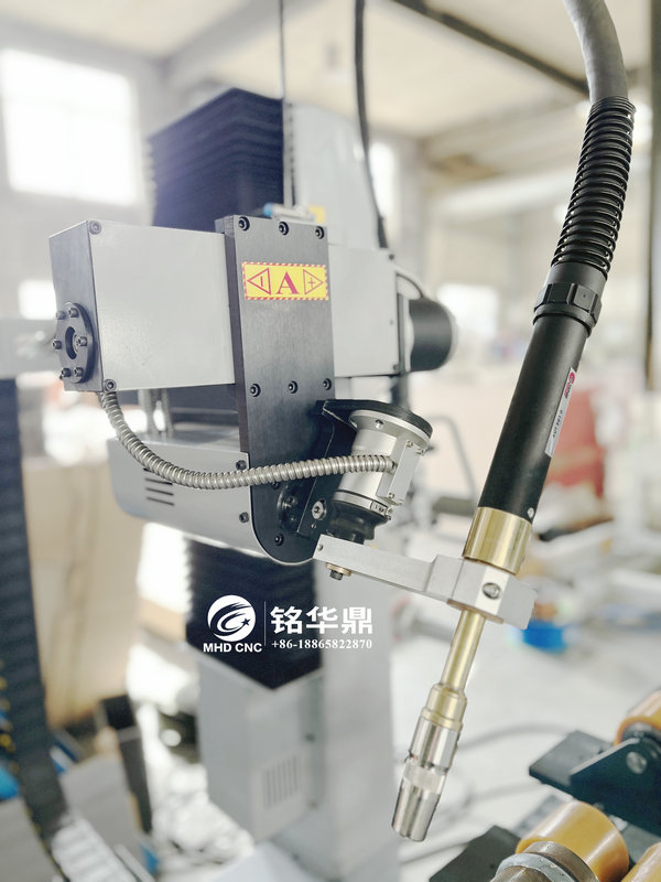5axis pistion rod welding machine.jpg