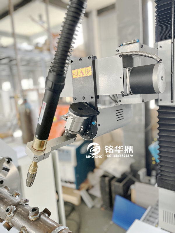 5axis cnc welding equipment.jpg